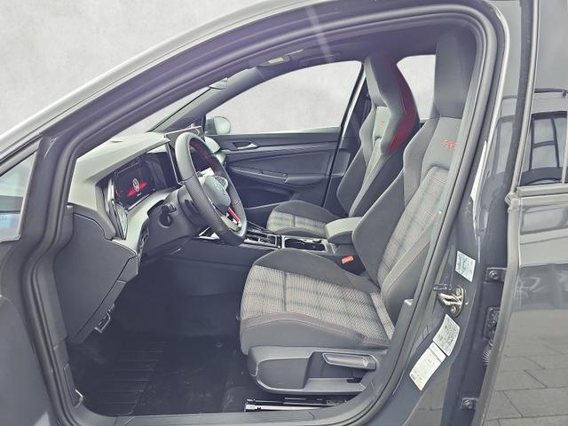 Volkswagen Golf 2.0 TSI 195 kW GTI DSG IQ.Light 19Zoll Pano Kamera 