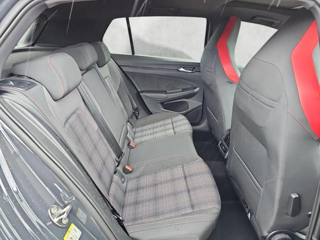 Volkswagen Golf 2.0 TSI 195 kW GTI DSG IQ.Light 19Zoll Pano Kamera 