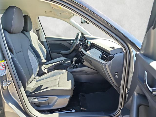 Skoda Kamiq Selection 1.0 TSI DSG Black 17Z Kamera SHZ 