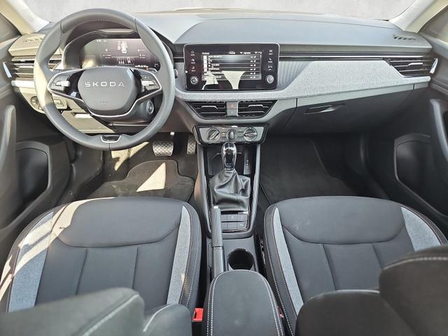 Skoda Kamiq Selection 1.0 TSI DSG Black 17Z Kamera SHZ 