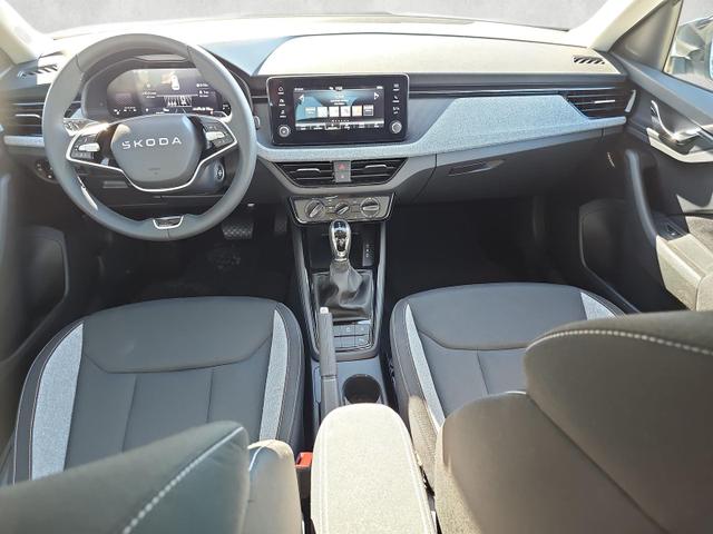 Skoda Kamiq Selection 1.0 TSI DSG Black 17Z Kamera SHZ 