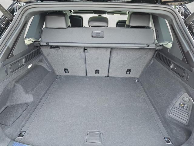 Volkswagen Touareg 3.0 TDI 210 kW 4Motion R-Line V6 / Pano 360Grad 