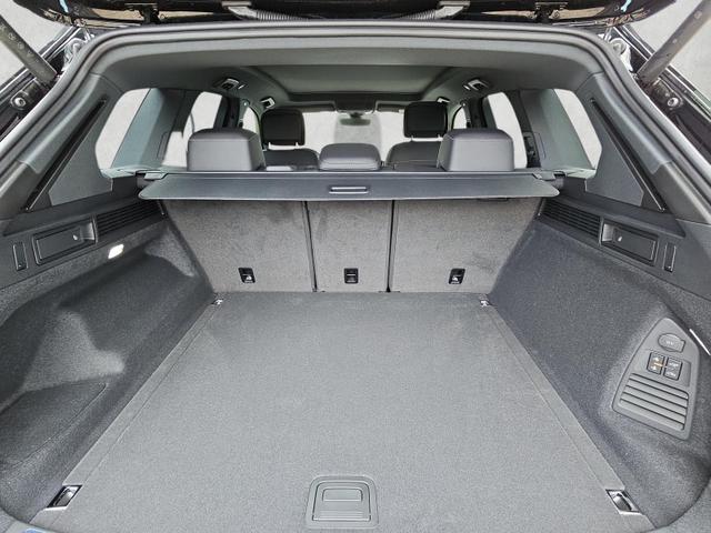 Volkswagen Touareg 3.0 TDI 210 kW 4Motion R-Line V6 / Pano 360Grad 