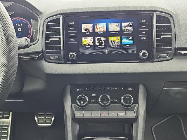 Skoda Karoq Sportline 1.5 TSI DSG / Kessy Pano ACC 
