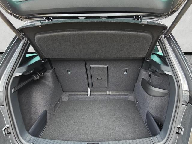 Skoda Karoq Sportline 1.5 TSI DSG / Kessy Pano ACC 