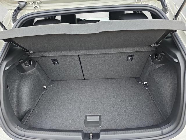 Volkswagen Polo GTI 2.0 TSI DSG / ACC IQ.Light 18Zoll 