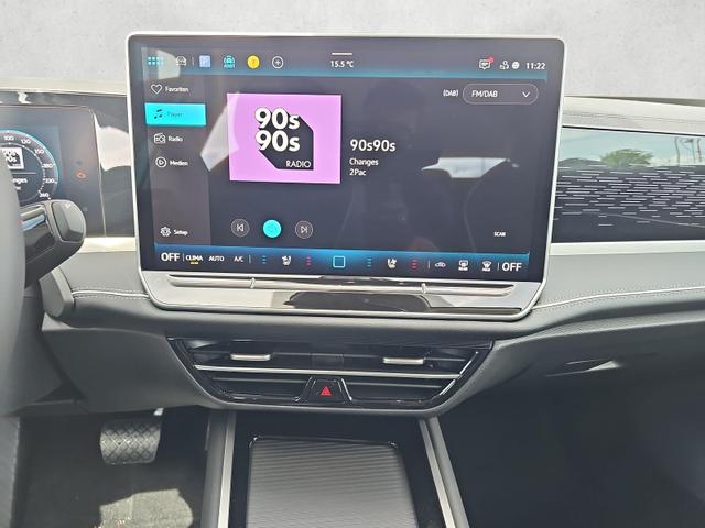 Volkswagen Passat Variant 2.0 TDI 110 kW Elegance DSG IQ.Light AHK 