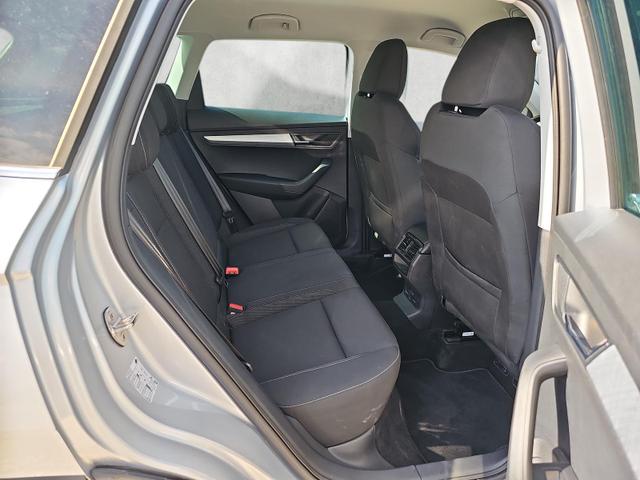 Skoda Karoq Selection 1.5 TSI DSG / ACC Kessy PDC 