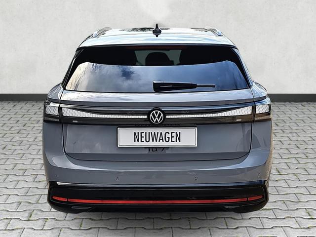 Volkswagen ID.7 Kombi Pro 210 kW Tourer BlackStyle AHK IQdr Intpaket 20Z 