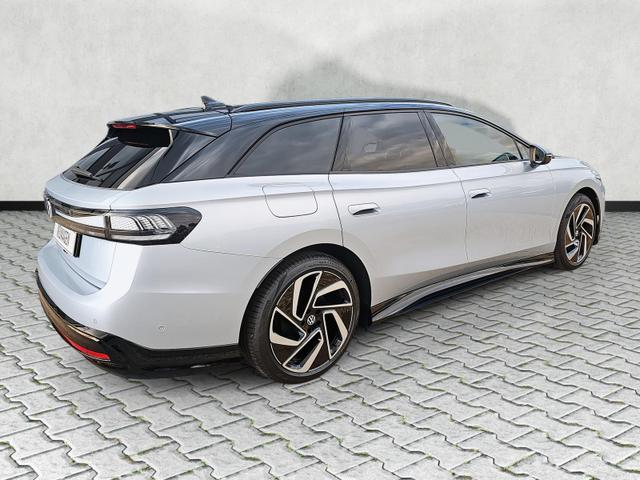 Volkswagen ID.7 Kombi Pro 210 kW Tourer BlackStyle AHK IQdr Intpaket 20Z 