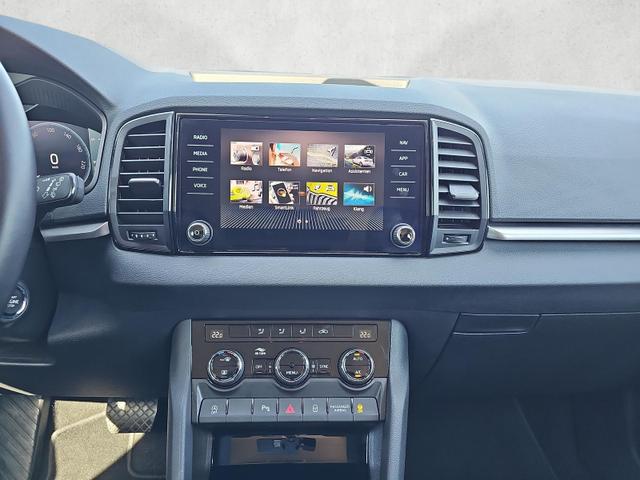 Skoda Karoq Selection 1.5 TSI DSG / ACC Kessy PDC 