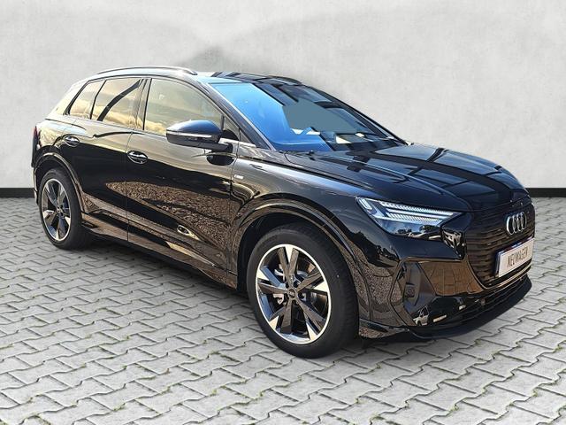 Audi Q4 e-tron - 45 basis quattro S / Ext.Paket S-line ACC