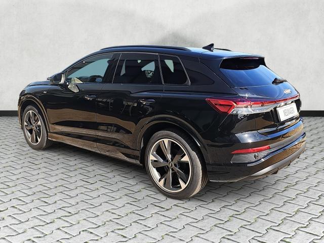 Audi Q4 e-tron 45 basis quattro S / Ext.Paket S-line ACC 