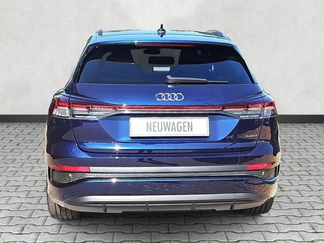 Audi Q4 e-tron 45 basis quattro S / Ext.Paket S-line Pano 