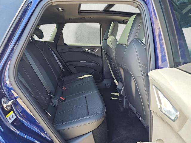 Audi Q4 e-tron 45 basis quattro S / Ext.Paket S-line Pano 