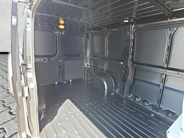 Fiat Ducato 30 L2H1 120 Multijet Flachdach verblecht Kastenwagen 3,5t Diesel MT 