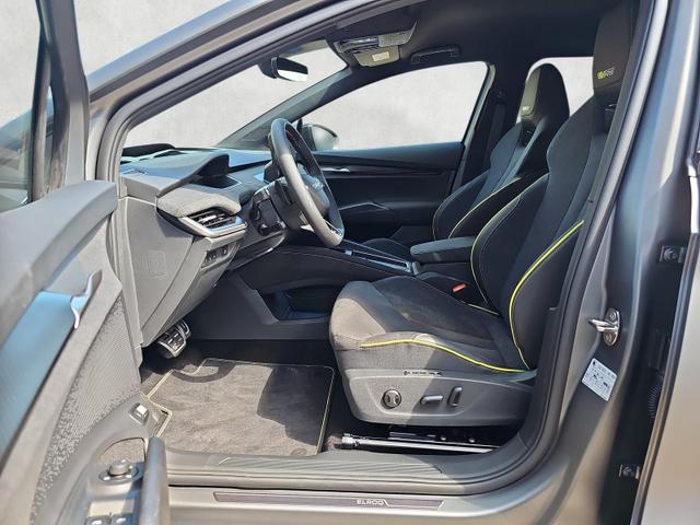 Skoda Elroq RS Lounge Maxx-Paket Matrix HUD Canton W&auml;rmepumpe 