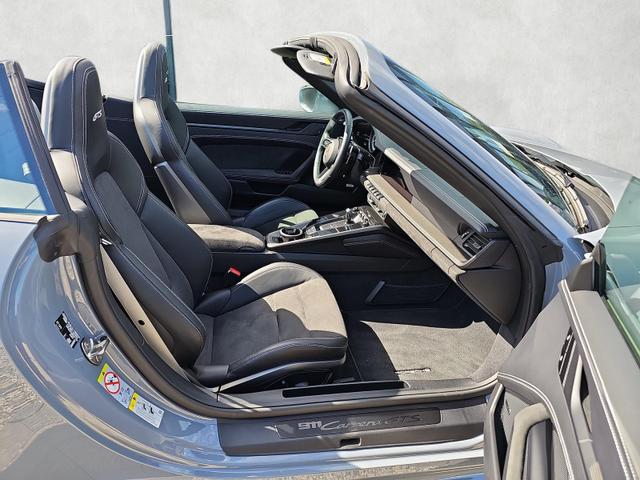Porsche 911 Cabriolet Carrera GTS Matrix Bose InnoDrive GT-Lenkr 