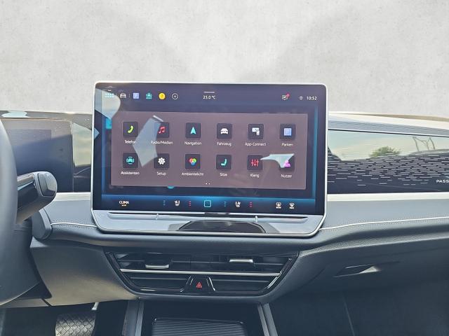 Volkswagen Passat Variant 2.0 TDI 110 kW Elegance DSG / Head-up 