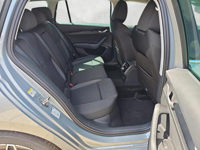 Skoda Octavia Combi 2.0 TDI 110 kW Selection DSG ACC Navi Kam 