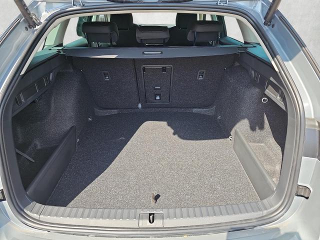 Skoda Octavia Combi 2.0 TDI 110 kW Selection DSG ACC Navi Kam 