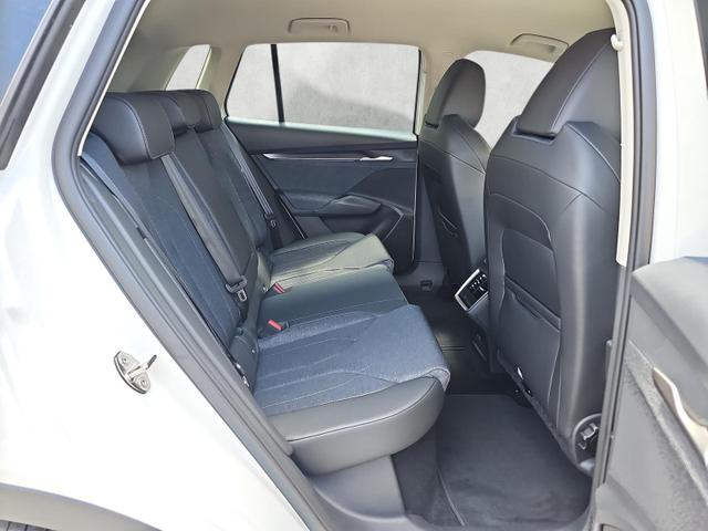 Skoda Elroq 60 Selection eHeckkl Matrix Kessy SideAss Kamera 19Z 