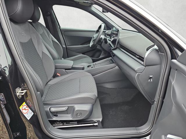 Volkswagen T-Roc 1.5 eTSI 110 kW R-Line DSG ACC AHK Keyless 18Zoll 