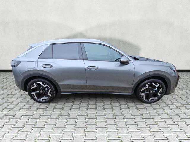 Volkswagen T-Roc 1.5 eTSI 110 kW R-Line DSG ACC AHK Keyless 18Zoll 