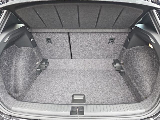 Seat Arona 1.0 TSI 70 kW Style / ACC Winterpaket LED 