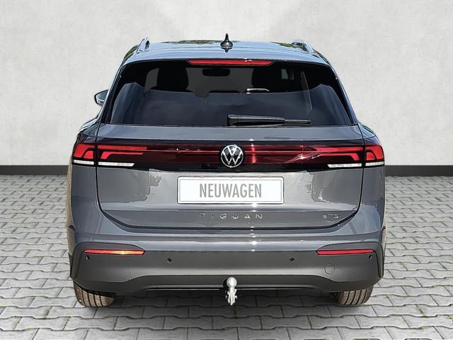 Volkswagen Tiguan 1.5 eTSI 110 kW Life DSG ACC AHKschw. AreaView 