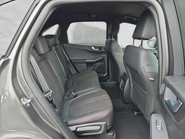 Ford Kuga Plug-In Hybrid ST-Line X 2.5 PHEV Styling-Paket Black AHK 