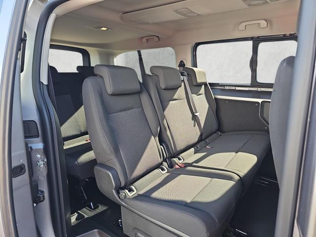 Opel Vivaro XL Kombi 2.2 Diesel Autom. Navi / Kamera 