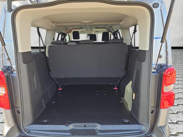 Opel Vivaro XL Kombi 2.2 Diesel Autom. Navi / Kamera 