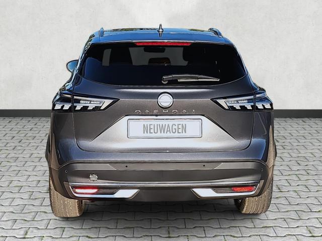Nissan Qashqai 1.3 DIG-T X-Tronic 4WD Tekna HUD Pano 