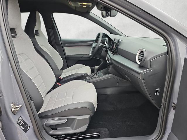Seat Arona 1.5 TSI 110 kW FR DSG ACC/ FullLink/ AHK/ 5JGar 