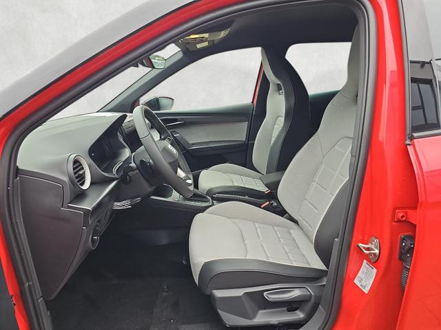 Seat Arona 1.5 TSI 110 kW FR DSG ACC/ FullLink/ AHK/ 5JGar 