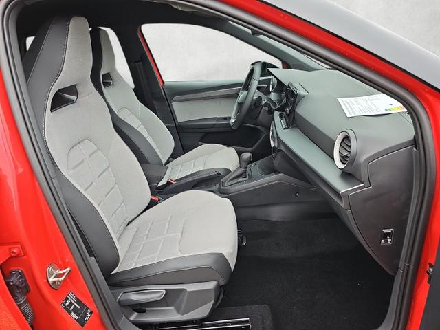 Seat Arona 1.5 TSI 110 kW FR DSG ACC/ FullLink/ AHK/ 5JGar 