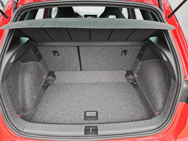 Seat Arona 1.5 TSI 110 kW FR DSG ACC/ FullLink/ AHK/ 5JGar 