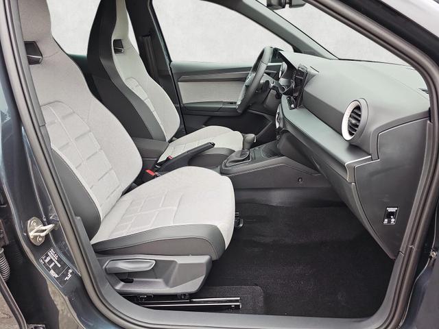 Seat Arona 1.5 TSI 110 kW FR DSG ACC/ FullLink/ AHK/ 5JGar 