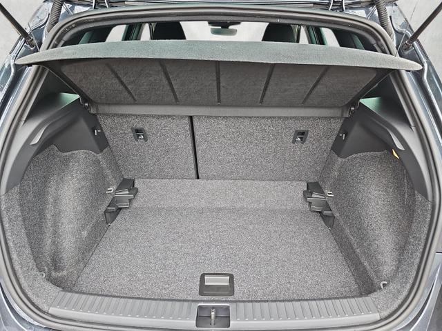 Seat Arona 1.5 TSI 110 kW FR DSG ACC/ FullLink/ AHK/ 5JGar 