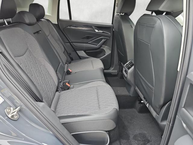 Volkswagen Tiguan 1.5 eTSI 110 kW Life DSG / ACC AreaView AHK 