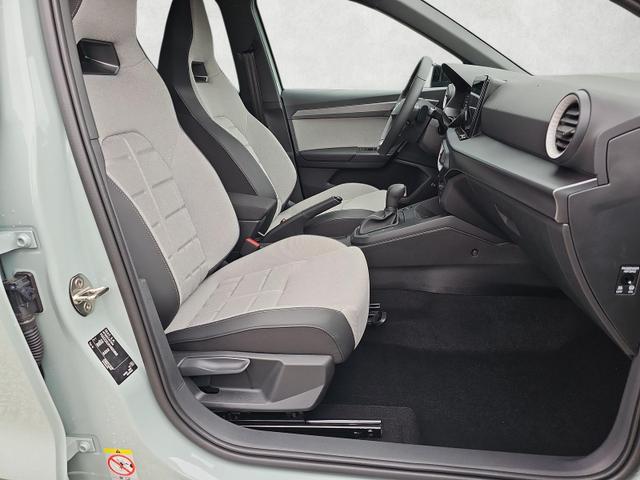 Seat Arona 1.5 TSI 110 kW FR DSG ACC Navi 18Zoll 5JGar 