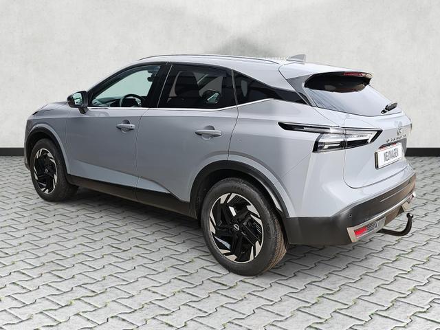 Nissan Qashqai 1.3DIG-T X-Tronic 4WD Tekna HUD Pano AHK 