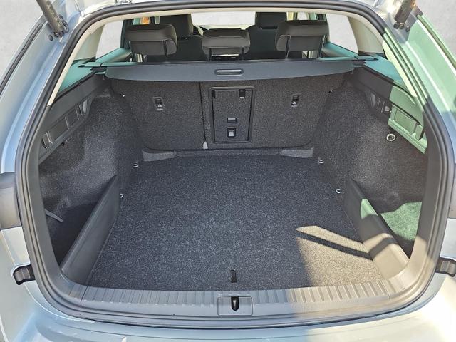 Skoda Octavia Combi 2.0 TDI 110 kW Selection DSG ACC Navi AHK 