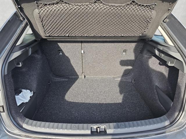 Skoda Scala Essence 1.0 TSI / Sitzheizung PDC hinten 