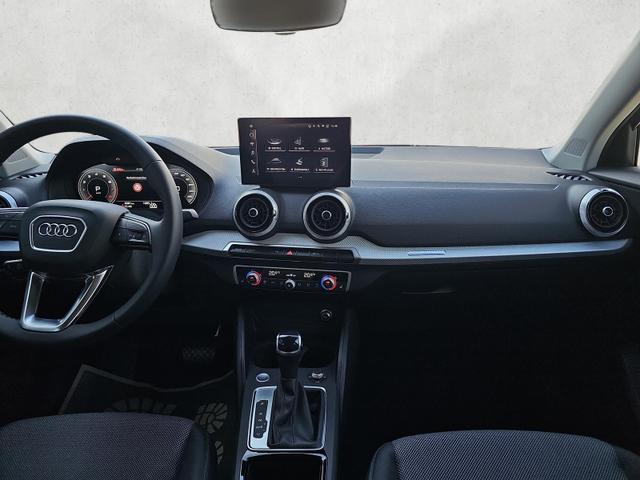 Audi Q2 35 TFSI S line S-Tronic S-Line Matrix Kamera Keyless 