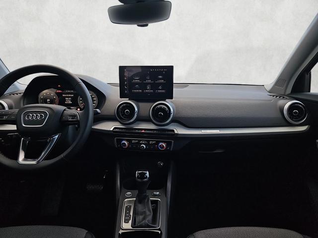 Audi Q2 35 TFSI S line S-Tronic S-Line Matrix Kamera Keyless 