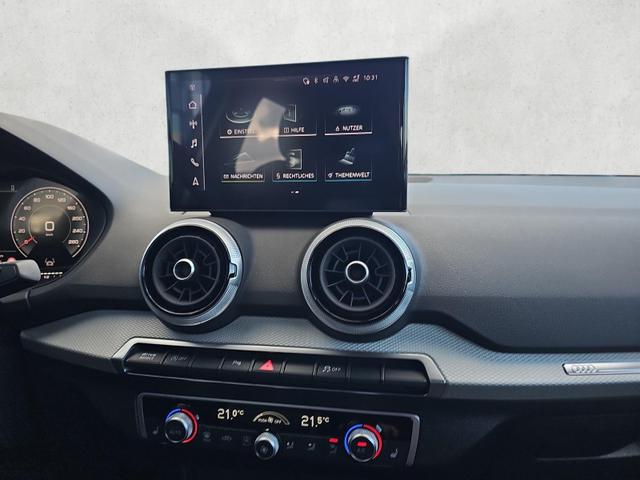 Audi Q2 35 TFSI S line S-Tronic S-Line Matrix Kamera Keyless 