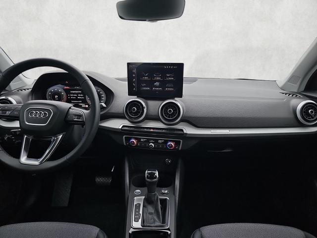 Audi Q2 35 TFSI S line S-Tronic S-Line Matrix Kamera Keyless 
