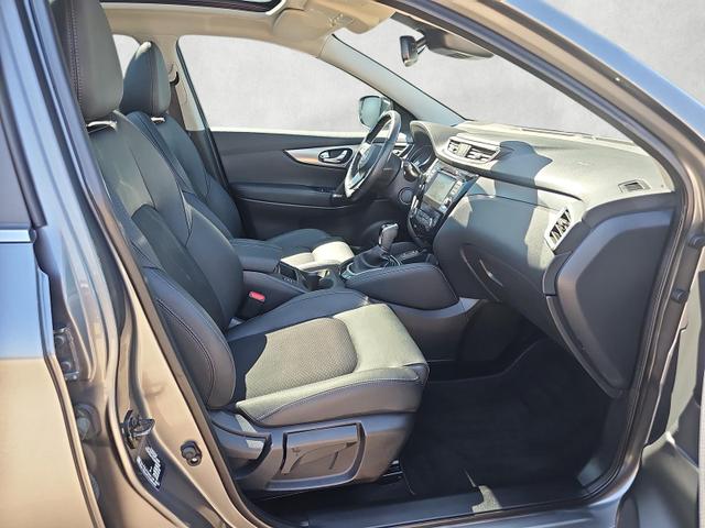 Nissan Qashqai Tekna 1.3 X-Tronic ACC LED Pano Kamera 